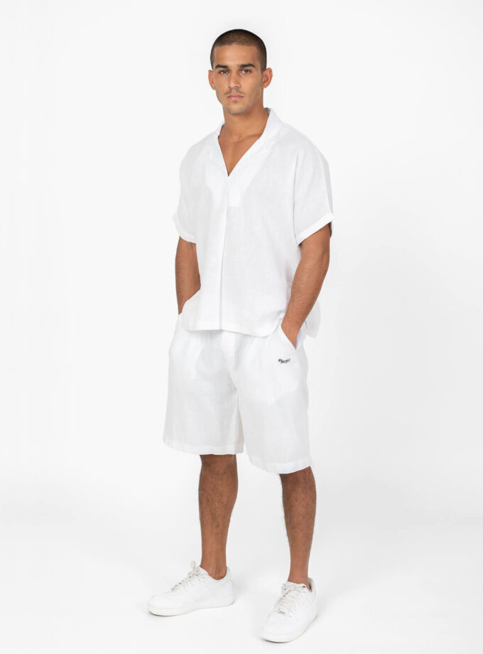 White linen short